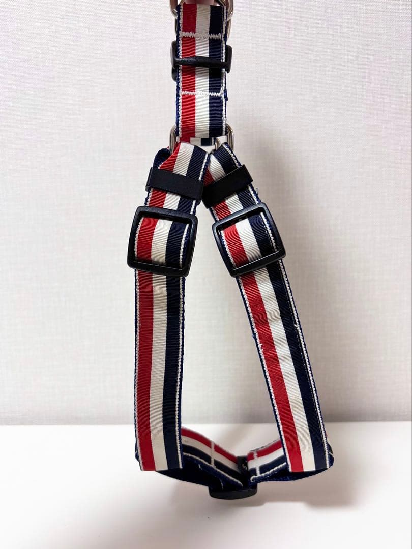 【THOM BROWNE】ドックハーネス 犬用 ペット用品 トリコロール S