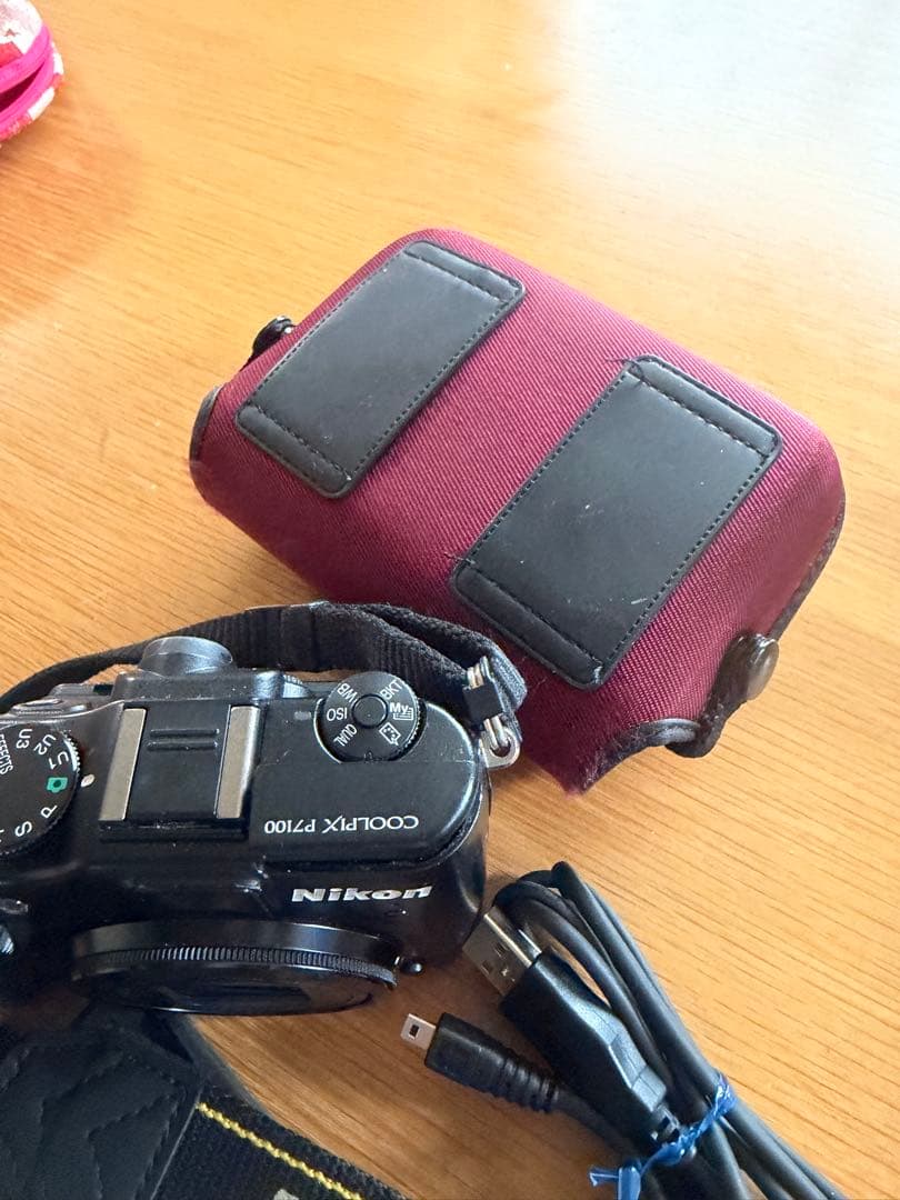 Nikonデジカメ　coolpix P7100