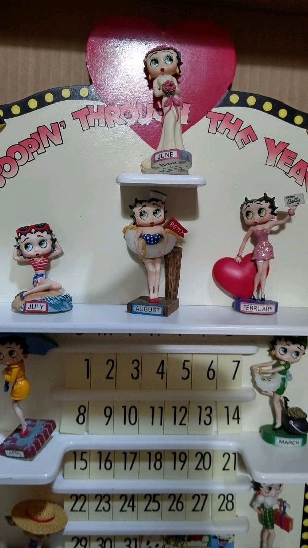 【激激レア☆稀少】　ダンバリーミント Betty boopフィギュアカレンダー