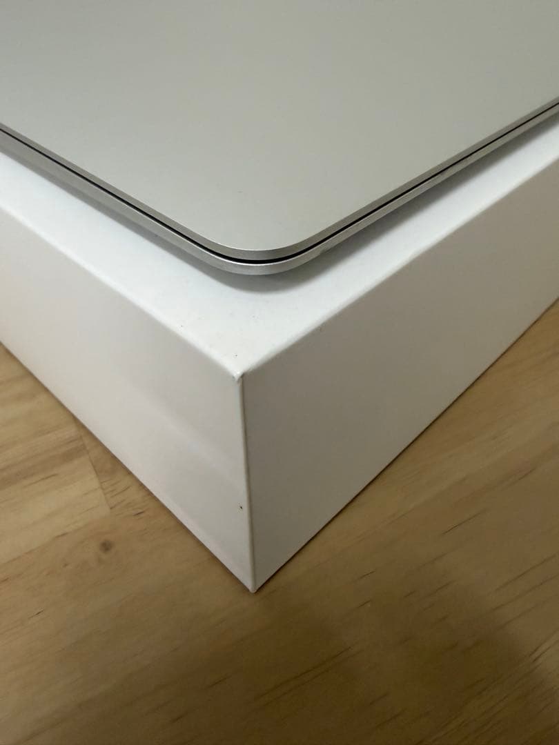 【極美品】MacBook Air 13インチ 2019 8GB 256GB
