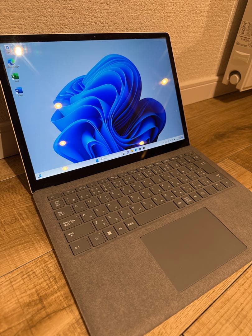 【メルカリ最安値】Surface Laptop5 超美品です！