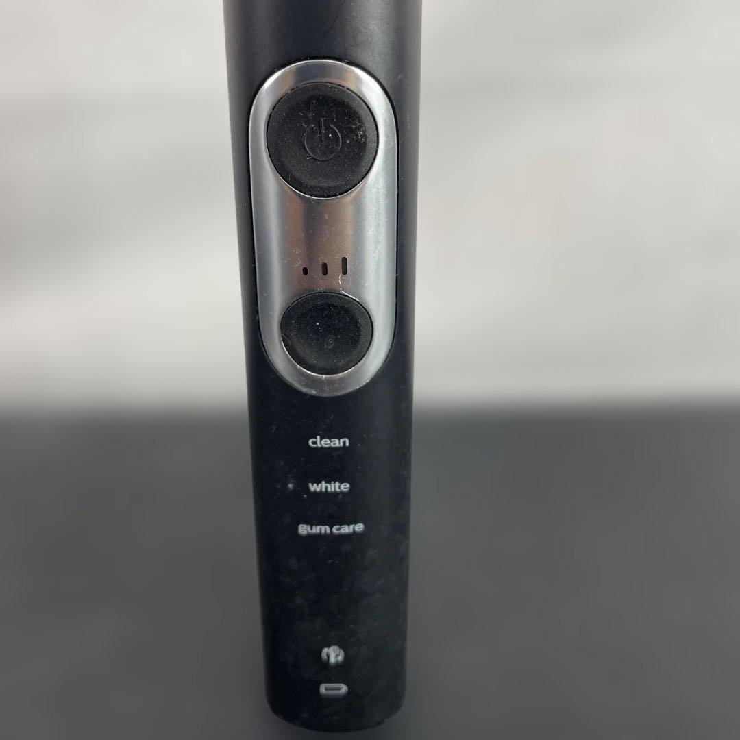 O34 Philips Sonicare 電動歯ブラシ本体 2021年製