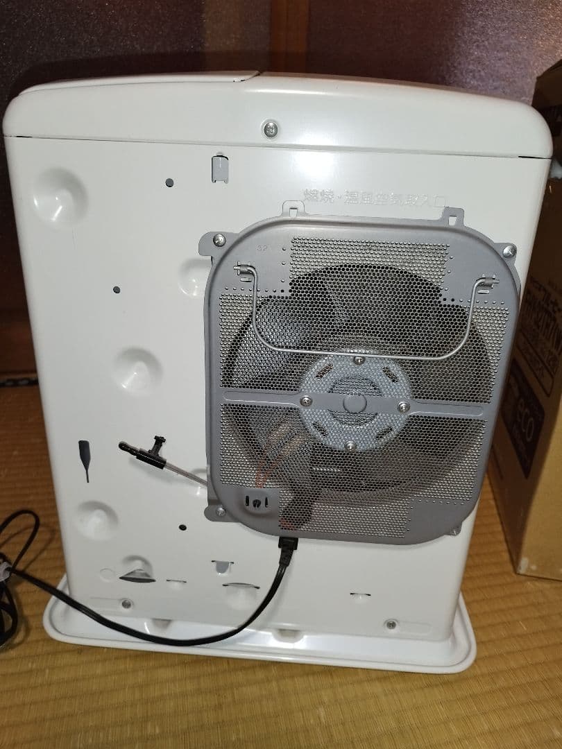 送料込み　ダイニチ 国産ブルーヒーターFHY-32TR7