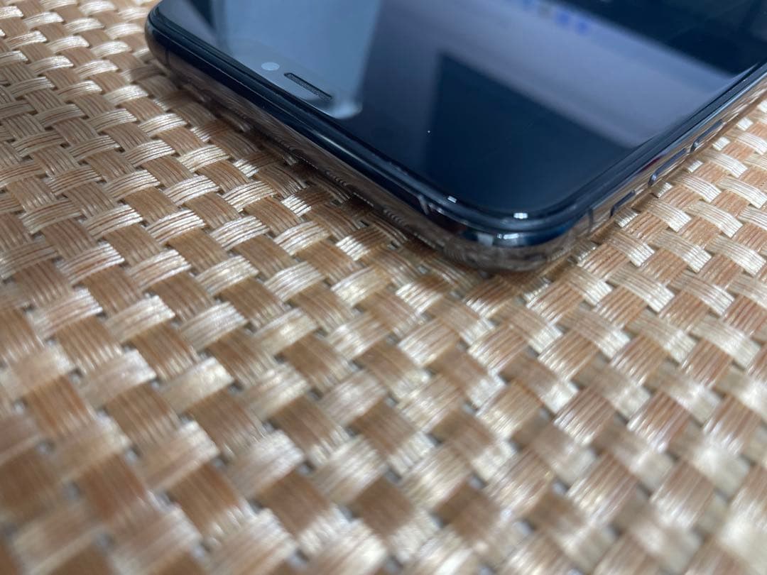 iPhone XS MAX 64 GB スペースグレイSIMフリー【0683】