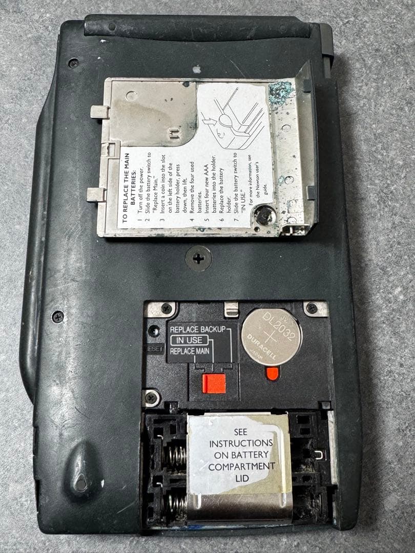 Apple Newton MessagePad 初代　1993年モデル