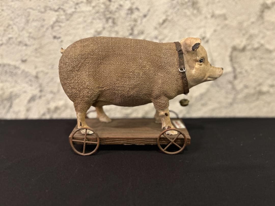 【廃番】KARE / カレ｜Pig On Wheels デコフィギュア｜豚 荷車