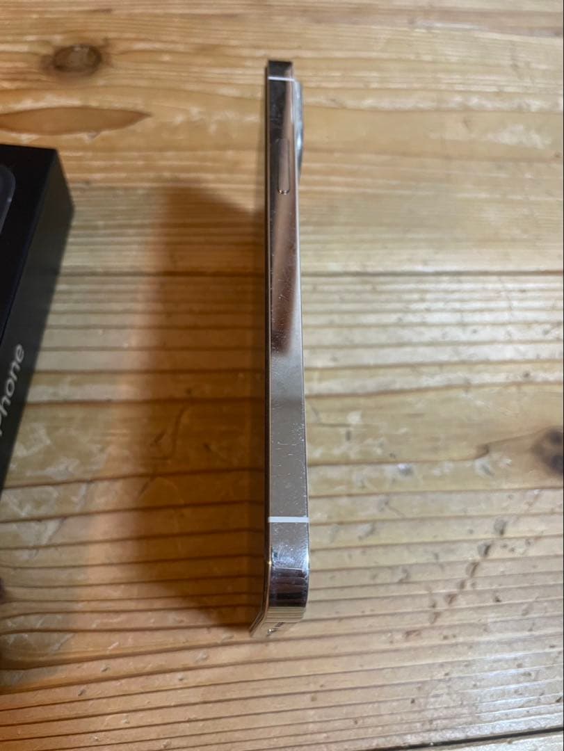 iPhone12pro シルバー 256GB