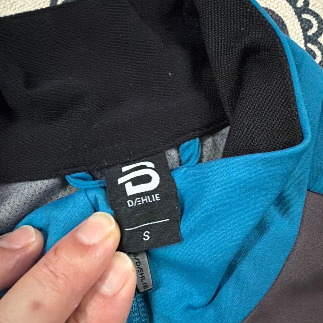 クロスカントリースキーオーバージャージ