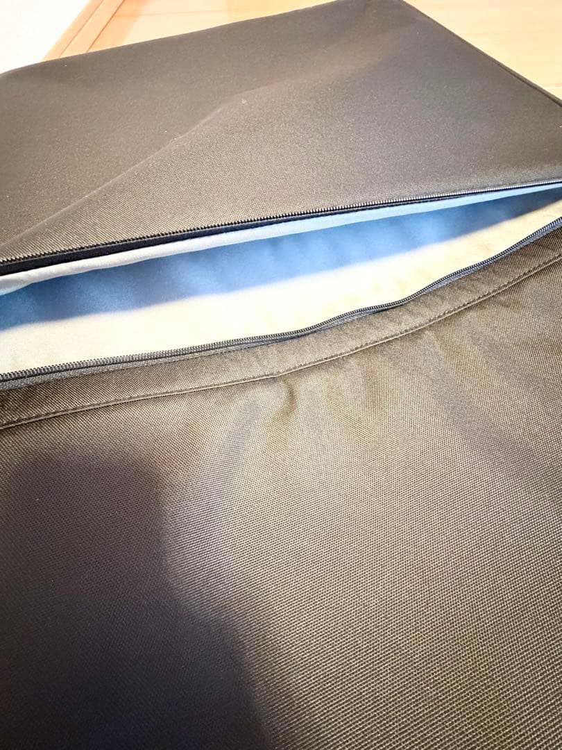 【無印良品】半分の厚みで収納できるソフトキャリー 超大型（81L）ブラック