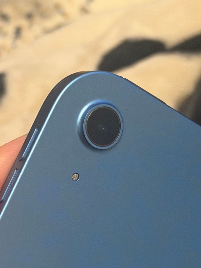 米国版　iPad 第10世代 64GB ブルー WiFi 画面保護フィルム付き