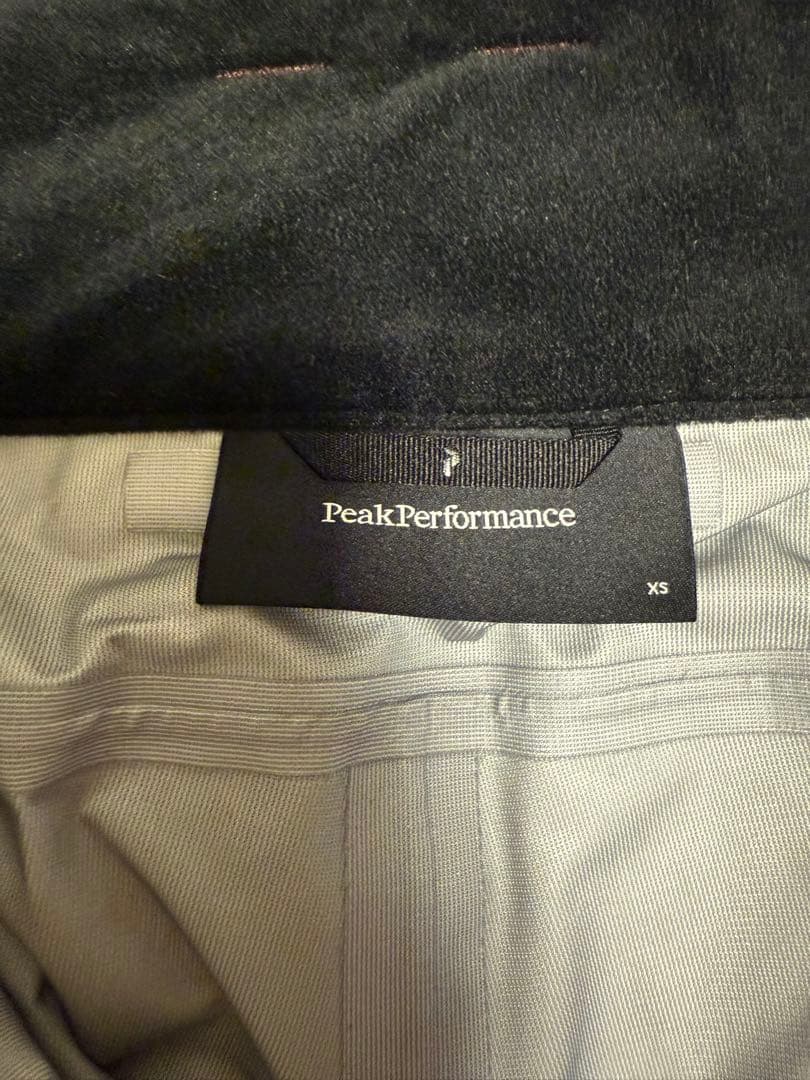 ピークパフォーマンス　グラヴィティジャケット・パンツ　ウィメンズXS