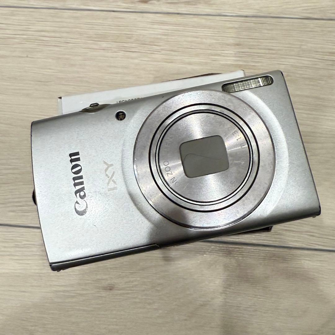 【箱付き】Canon IXY 200 デジタルカメラ　キャノン