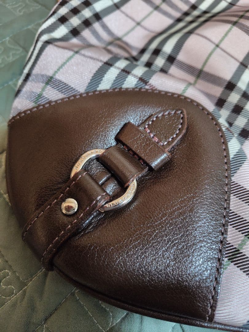 バーバリーブルーレーベル　ショルダーバック　ピンク