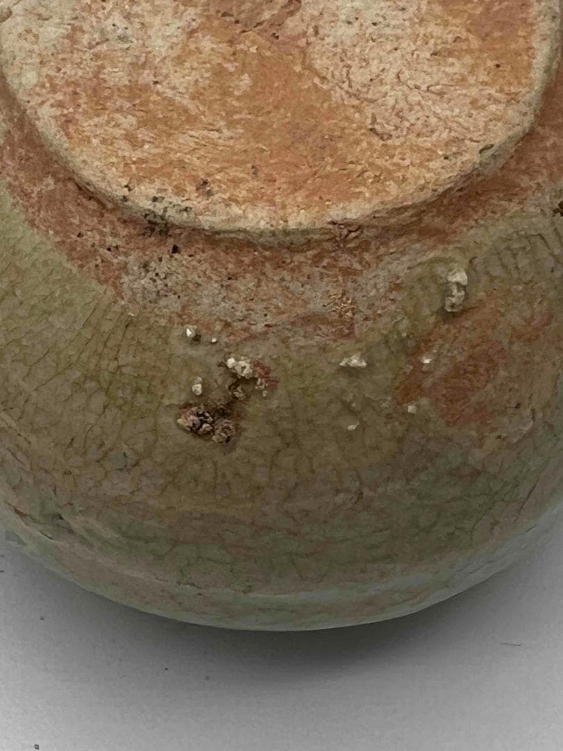 宋時代 青磁 越州窯　刻花卉文共蓋壺　蓋付き、 刻蓮花朱泥盒 香盒(F-86)