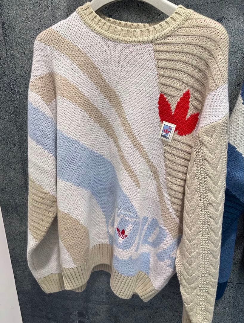 新品S Adidas Sportswear PulloverニットIN0985