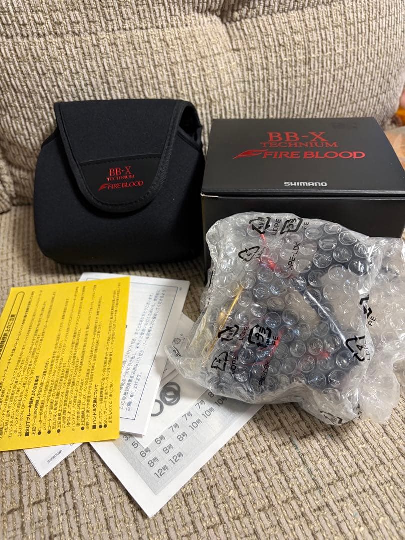 シマノテクニウムファイアブラッドc3000DXXGS 新品未使用品 左ハンドル