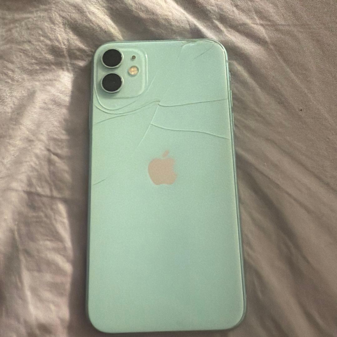 Apple iPhone 11 ミントグリーン 本体　ジャンク