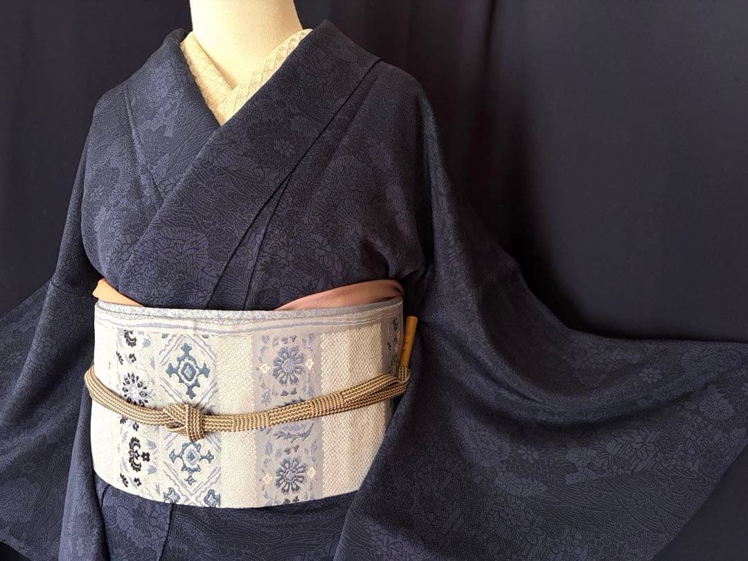【小紋】徳島県阿波天然藍染 天然灰汁醗酵建 藍染の奥ゆかしさの魅力大