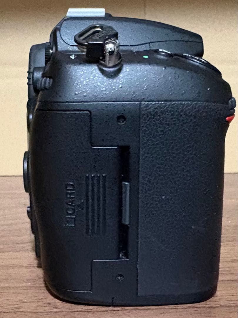 【美品】Nikon D7000 デジタル一眼レフカメラ