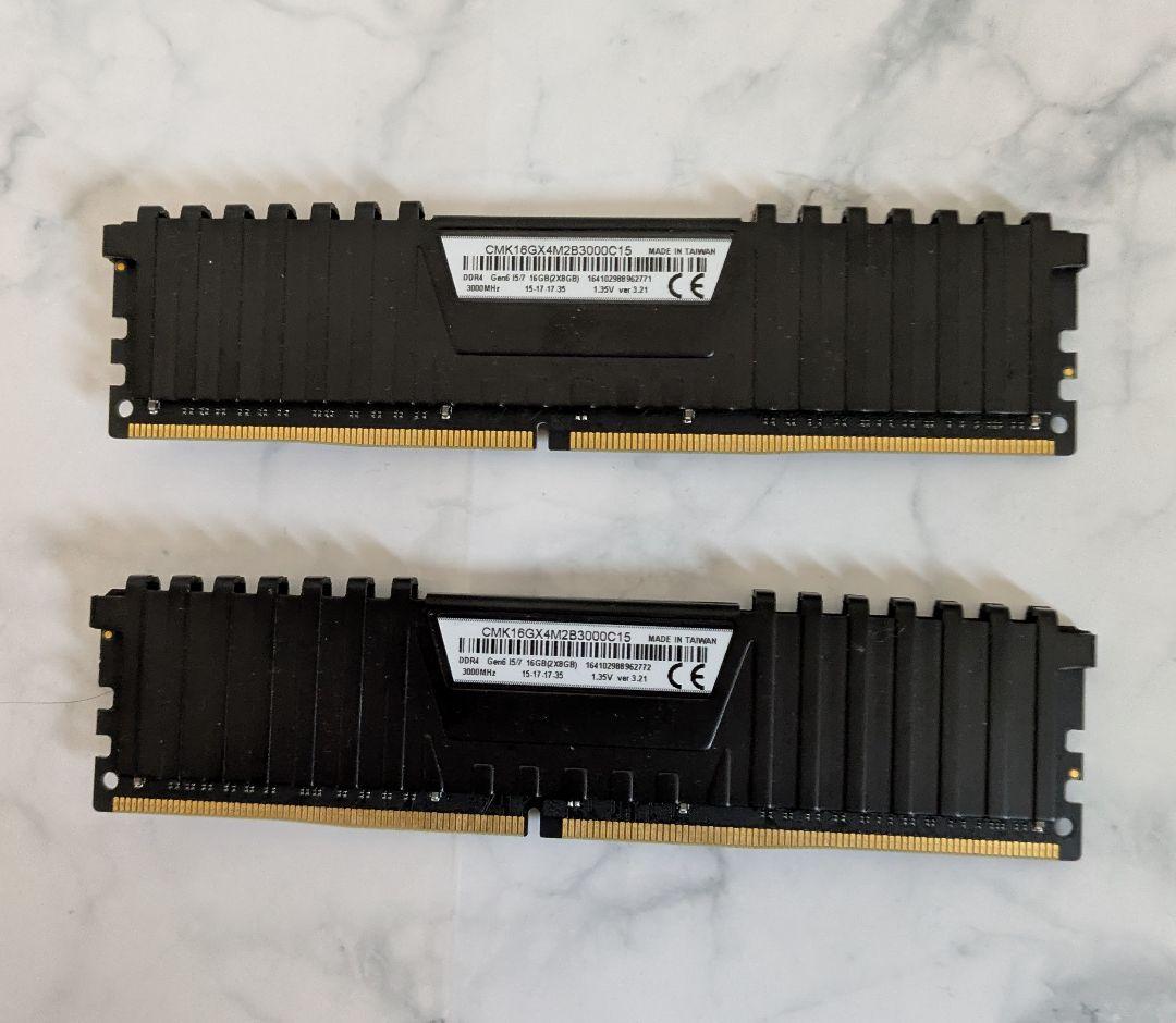 メモリー CORSAIR VENGEANCE LPX DDR4 16GB 3000MHz