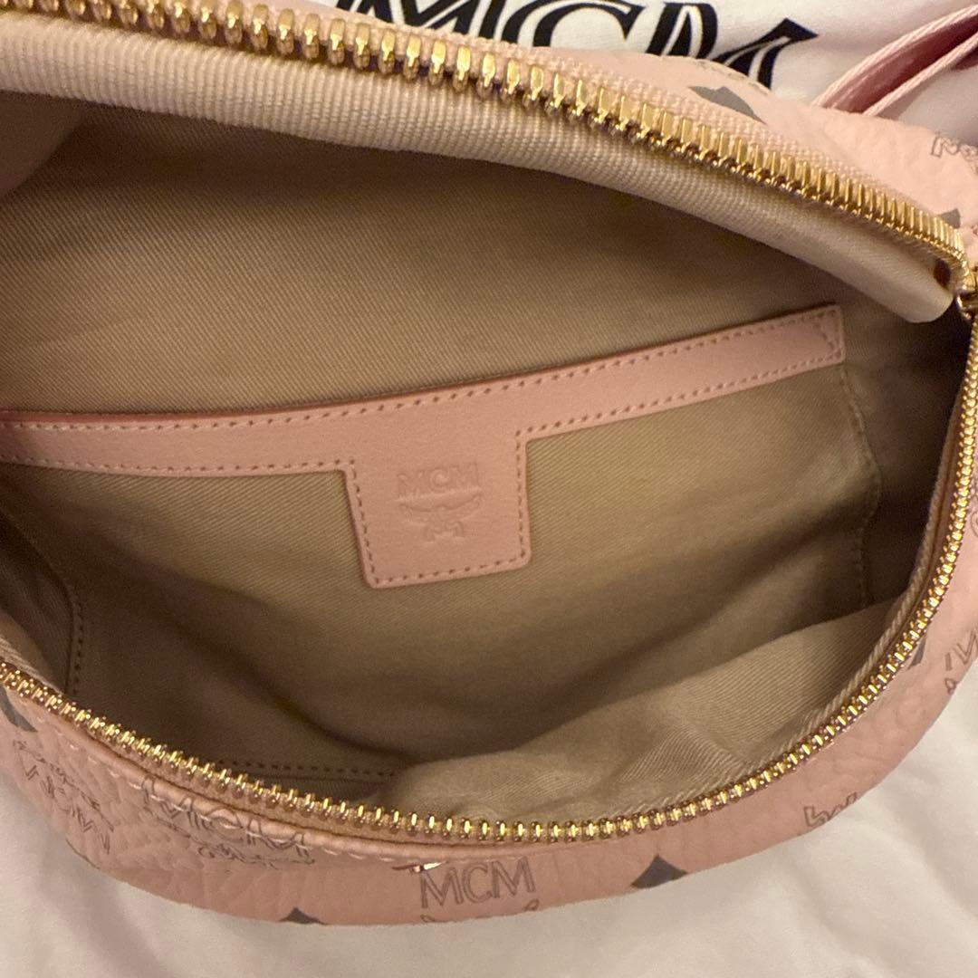 MCM ピンク ボディバッグ・ウエストポーチ