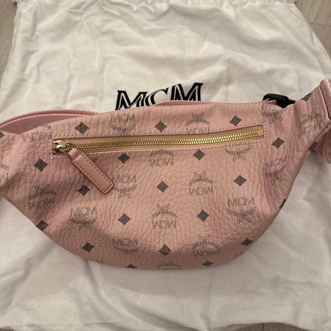 MCM ピンク ボディバッグ・ウエストポーチ
