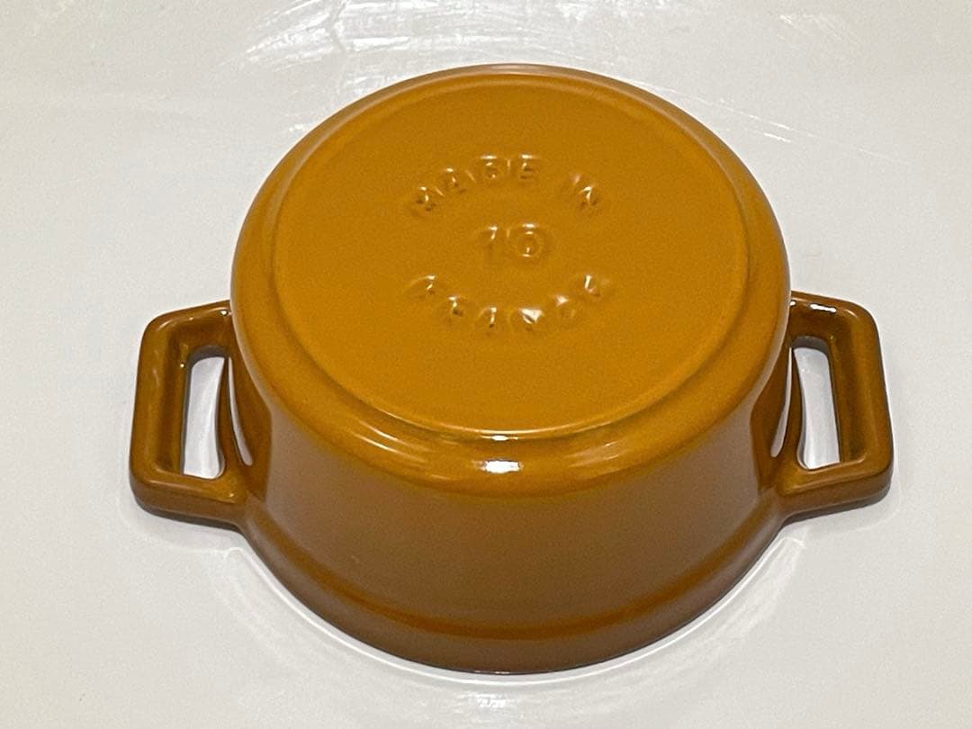 ストウブ　ココテン　10cm マスタード