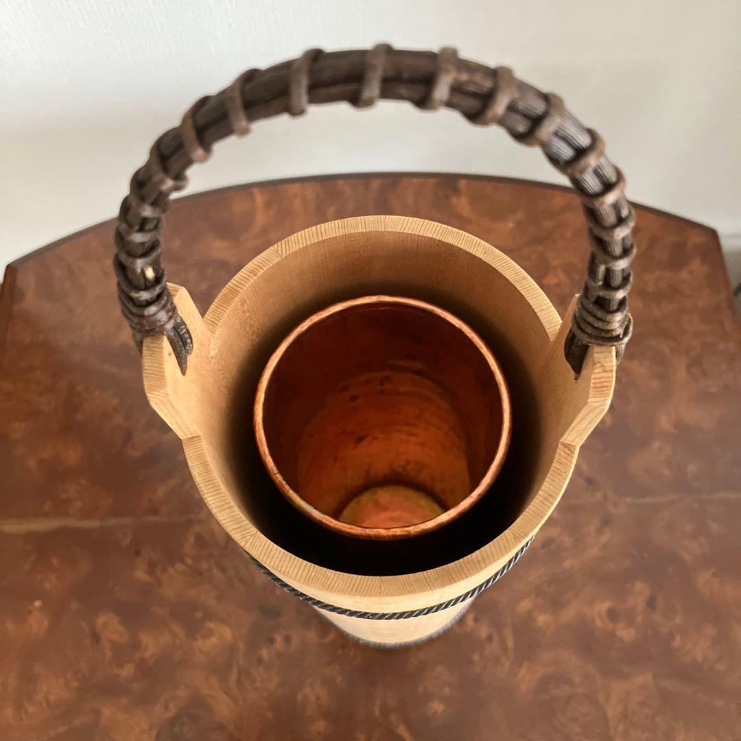 たる源　桶花器