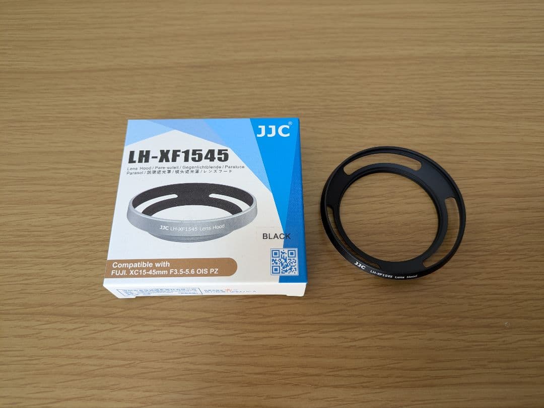 【中古】フジフィルム　X-S10　レンズ(XC15-45mm)付き