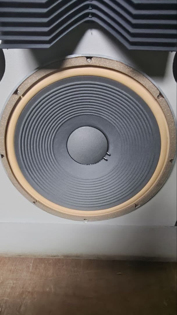 JBL MODEL 4320 ①