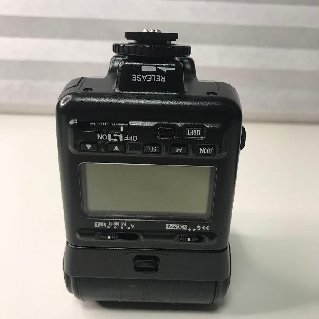 CONTAX N1 + TLA360ストロボ　カメラバック付き