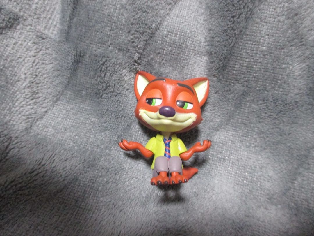 Canon IXY120デジタルカメラ ※10枚目写真必須