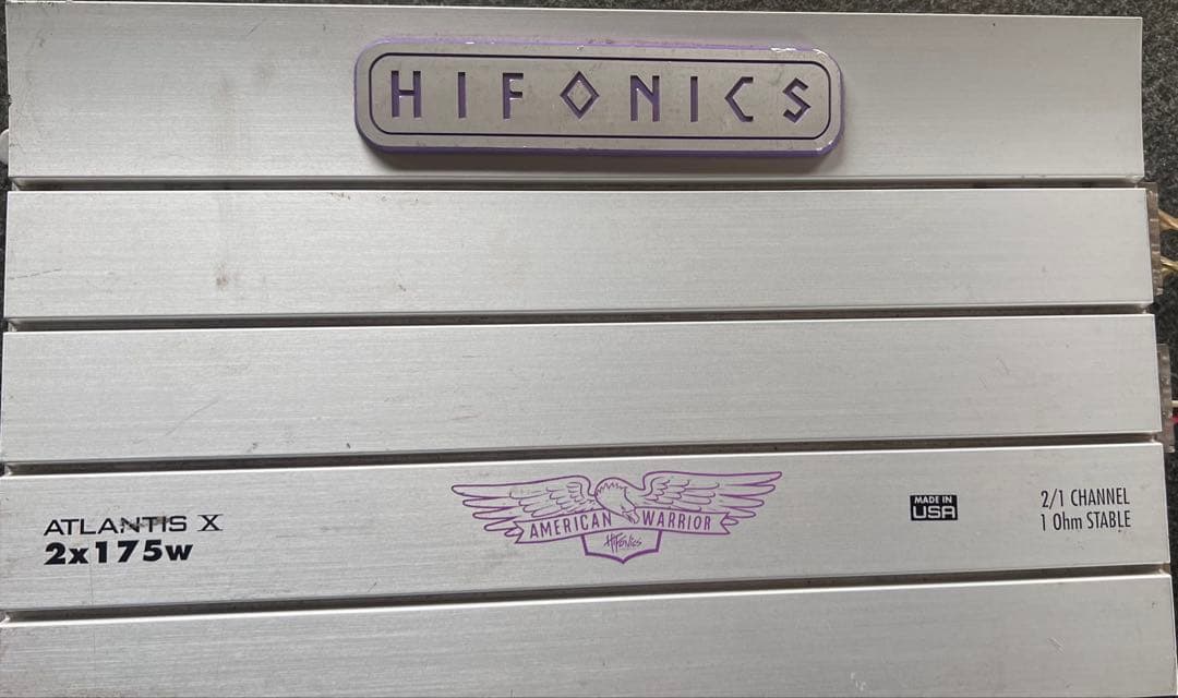 CAPSULE. CORPORATION. スピーカー フラットパネルデザイン