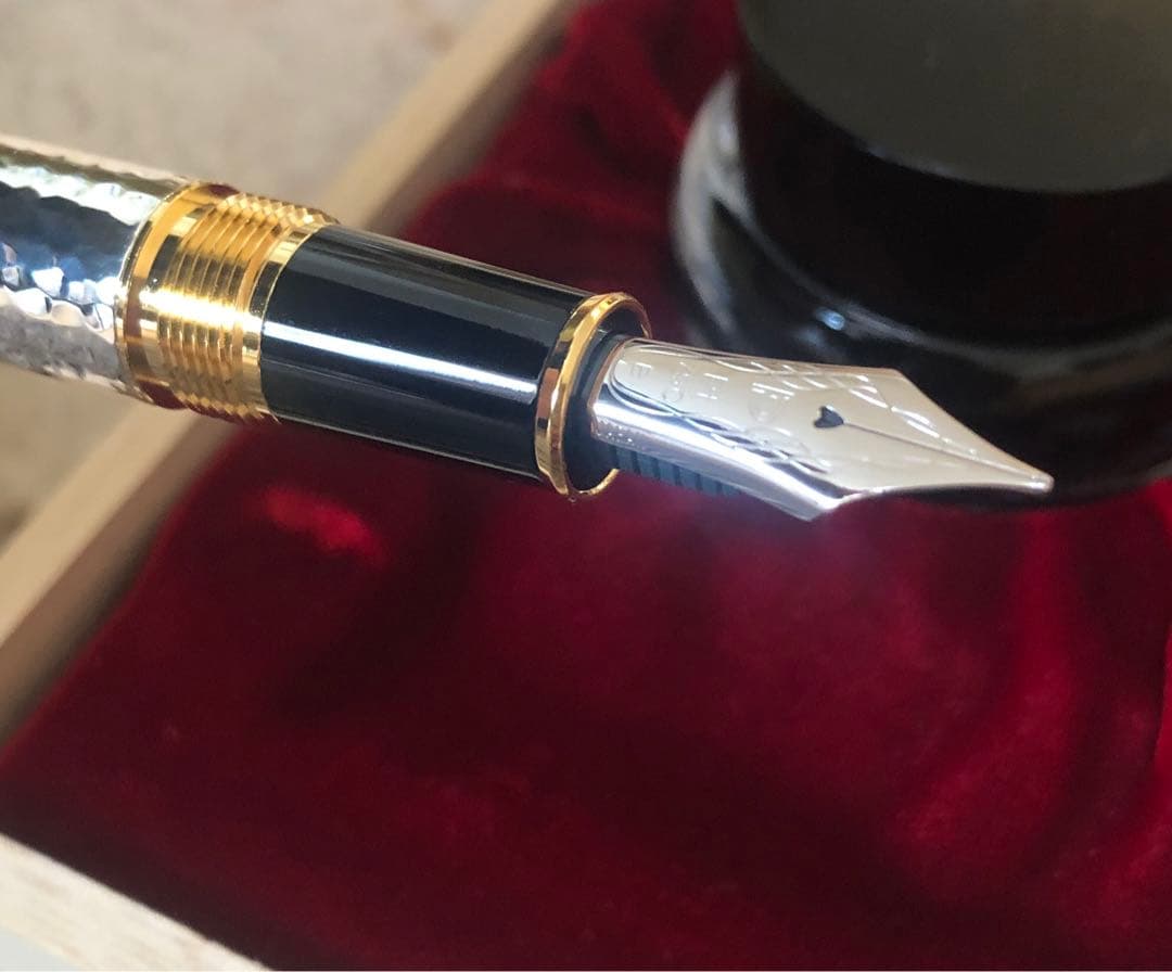 PLATINUM プラチナ万年筆　銀無垢鍛金磨き