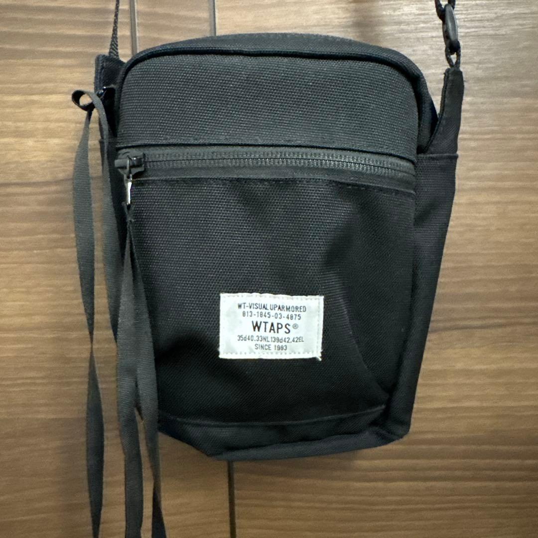 WTAPS ブラック ショルダーバッグ