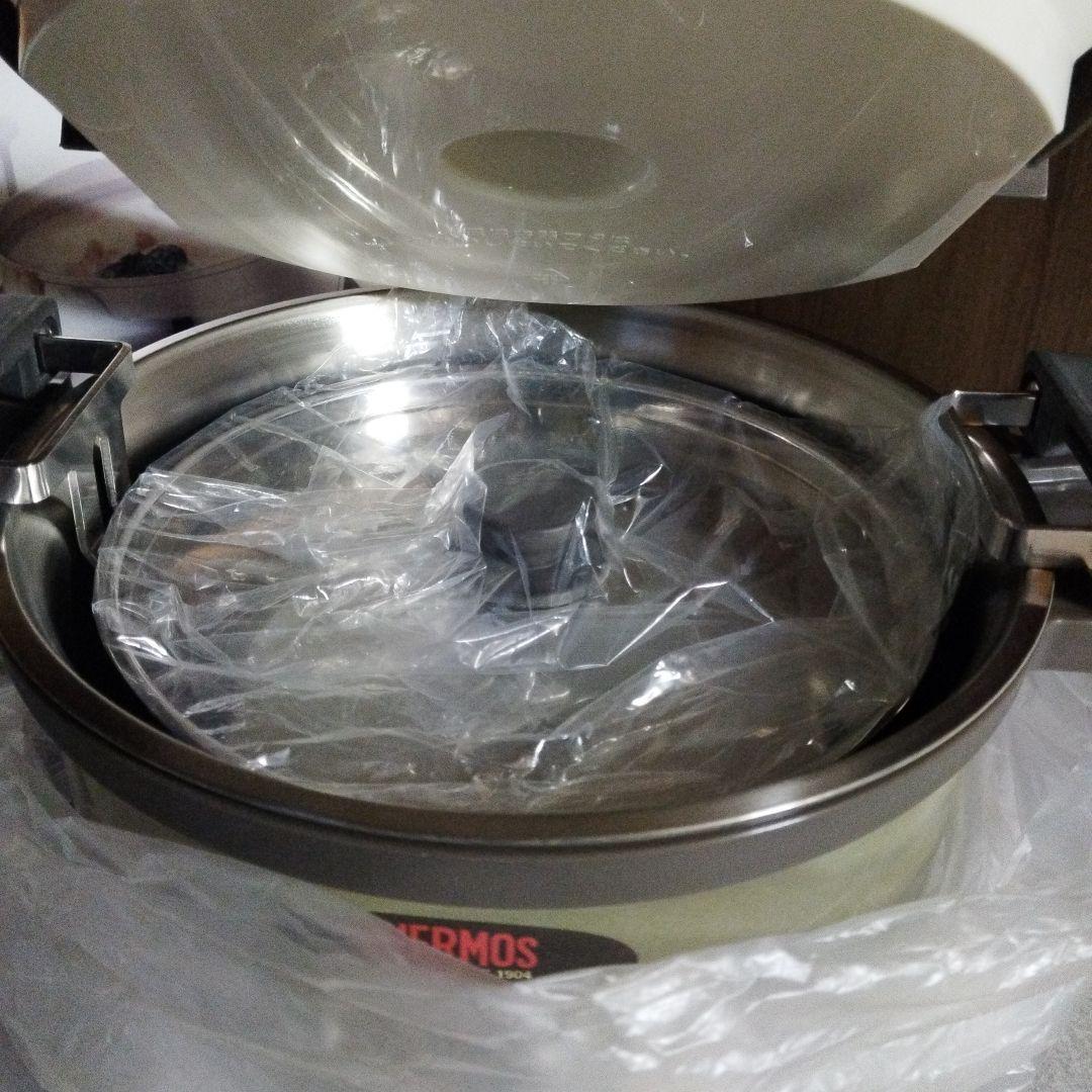 【未使用】THERMOS　シャトルシェフ　4.5L　シャンパンゴールド