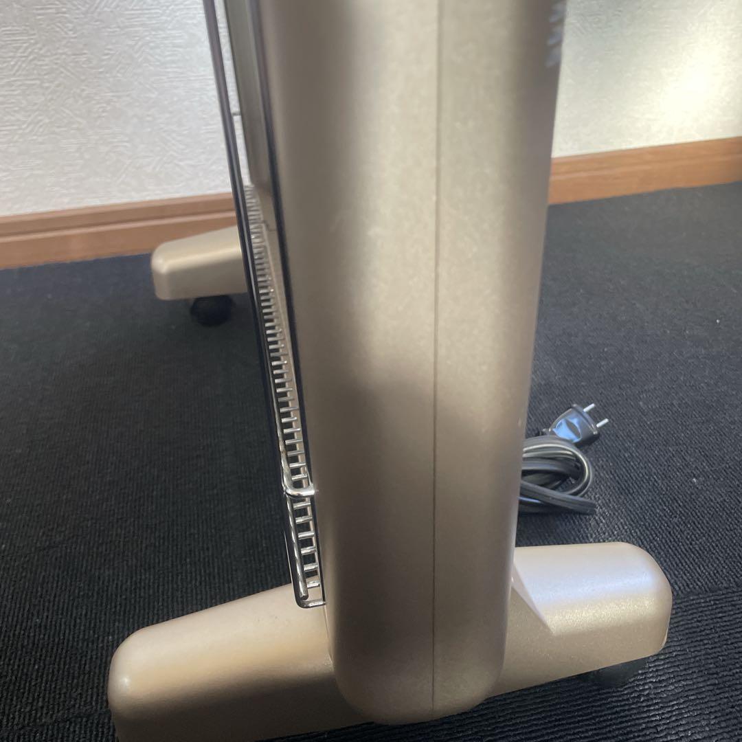 HIKARI JAPAN サンルミエ パネルヒーター 800SD