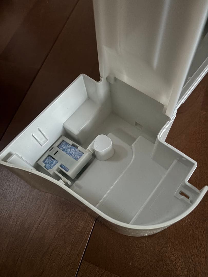 空気清浄機　加湿器　SHARP KC-G50-W