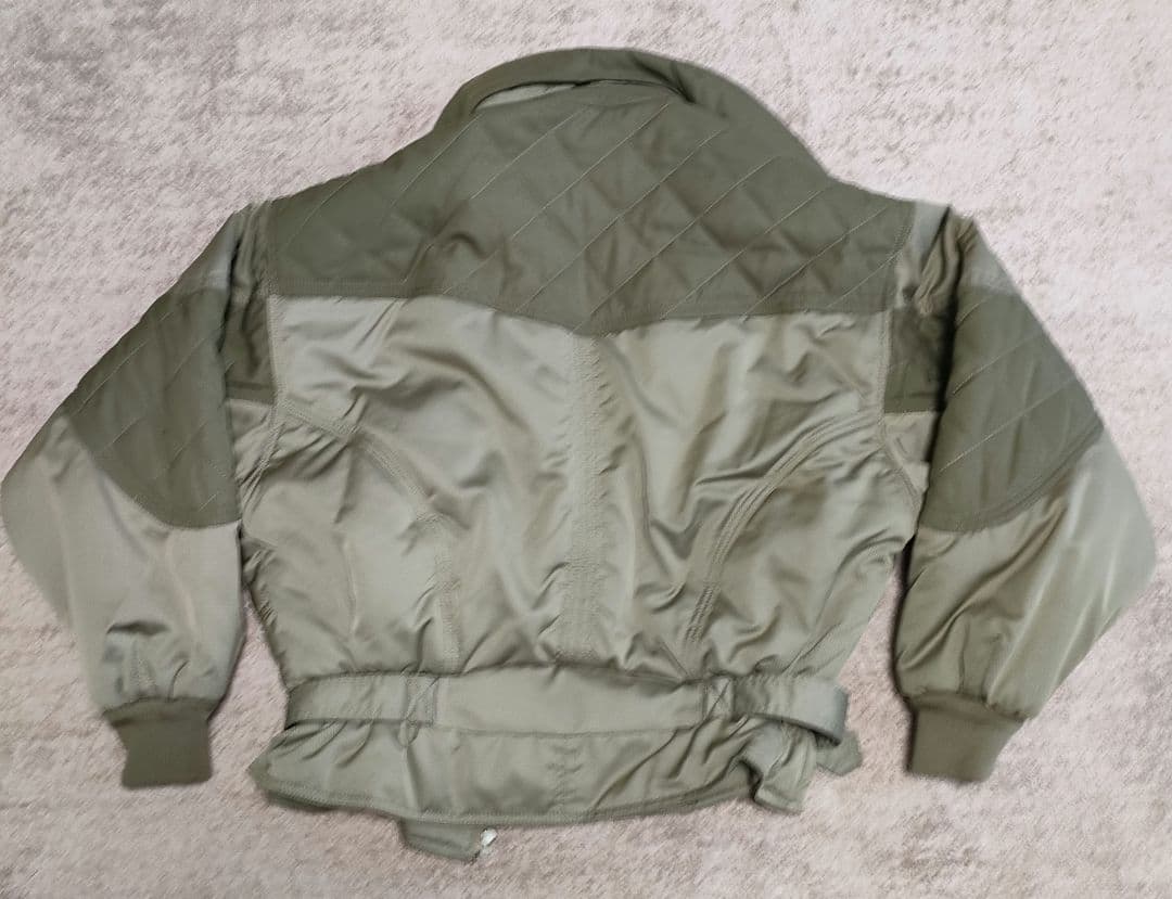 [新品]ミズノ インパルス スキーウェア OPTセンサー搭載 メンズL 緑 防湿