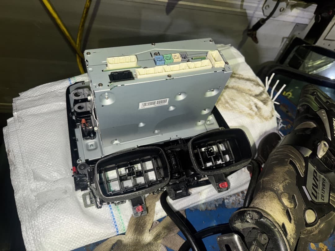 その他 Aqua 2022 modal