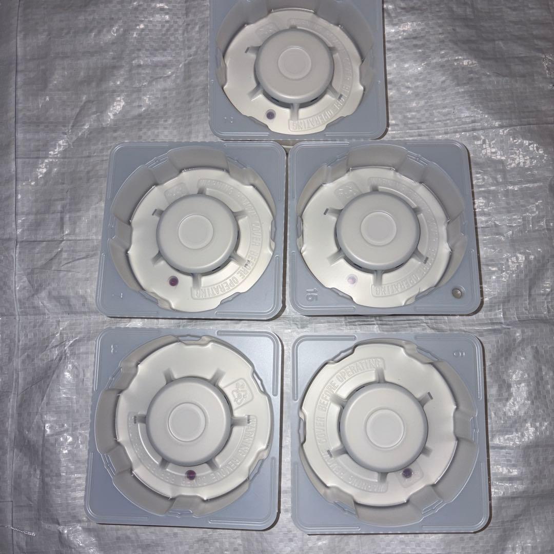 光電式スポット型感知器5個