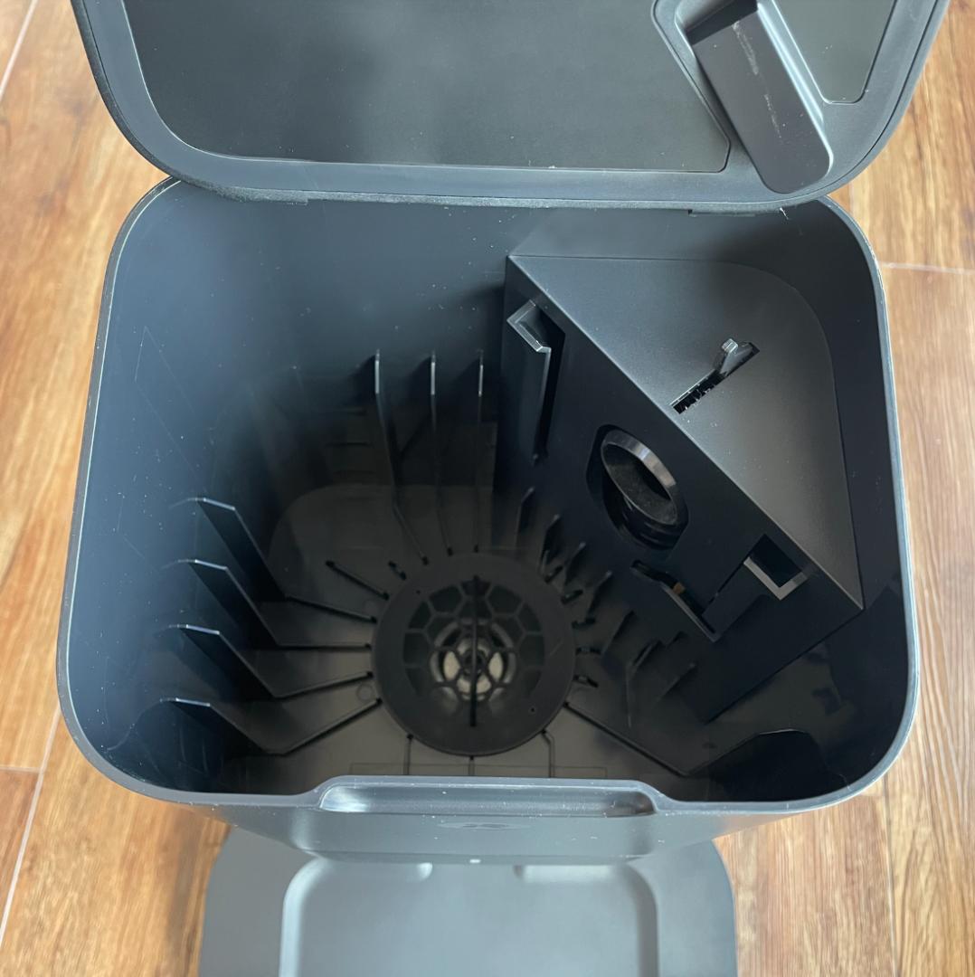 【予備の消耗品付き】iRobot Roomba ロボット掃除機 ルンバ i7+