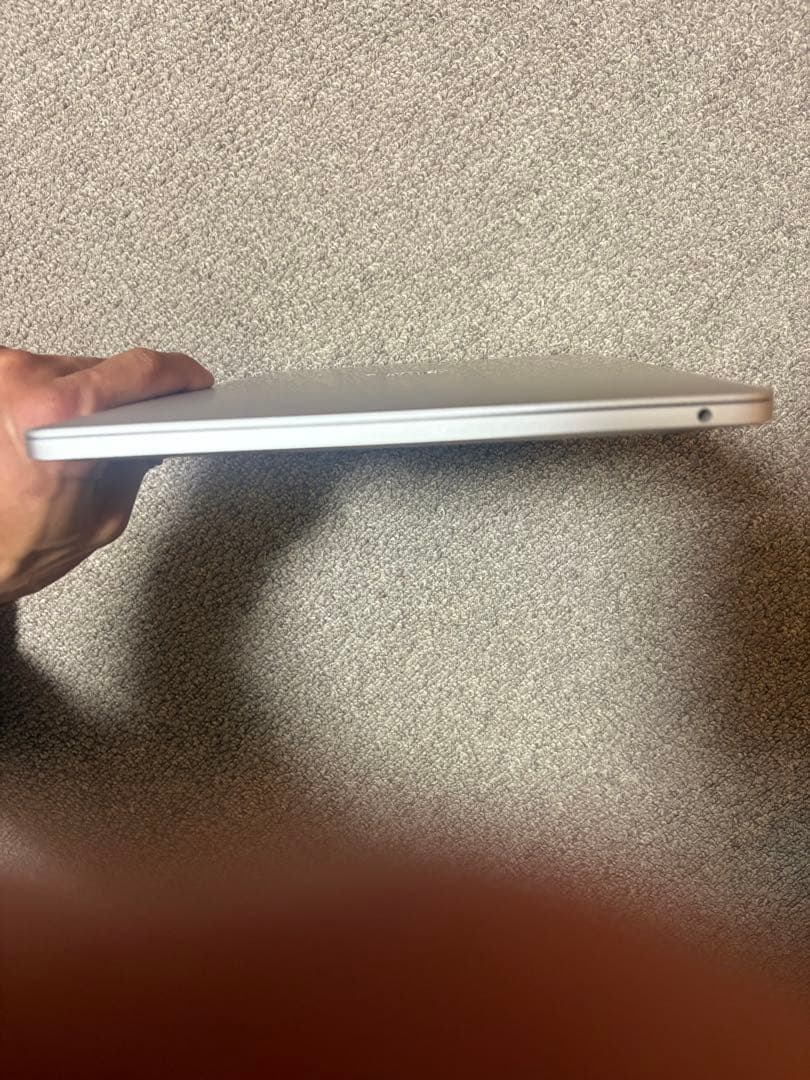 MacBook本体 MacBook Pro 13-inch 2019, Core i5, 8GB