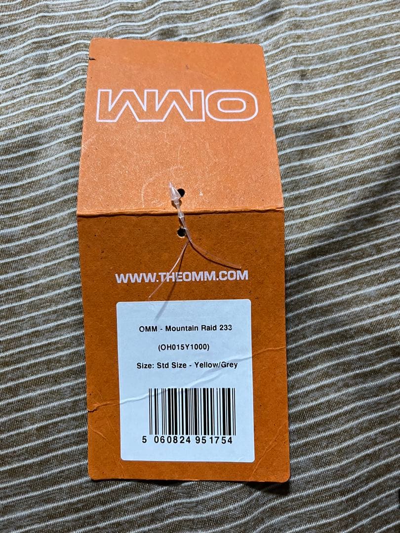 軽い‼️OMM Mountain Raid 233 寝袋 ライムグリーン