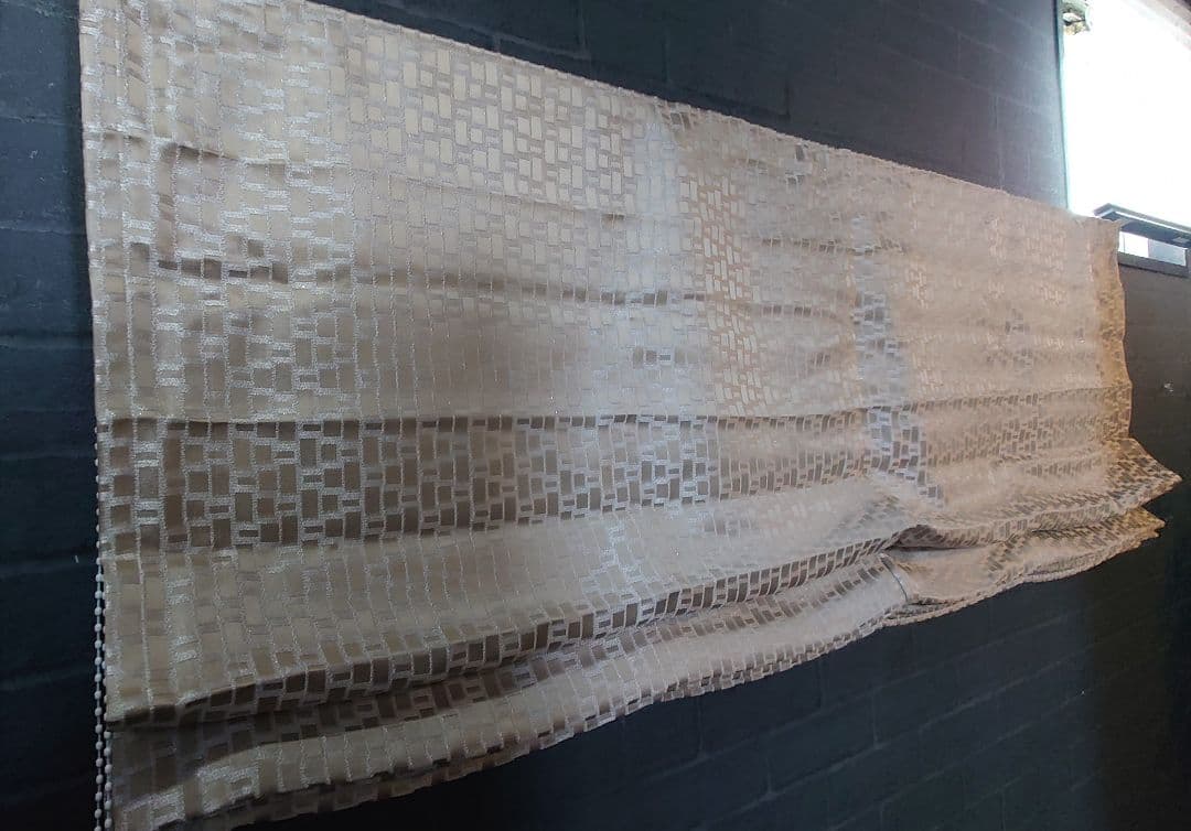 激安！希少！国内高級一流メーカー品　プレーンシェード　遮光、現行、新品未使用！