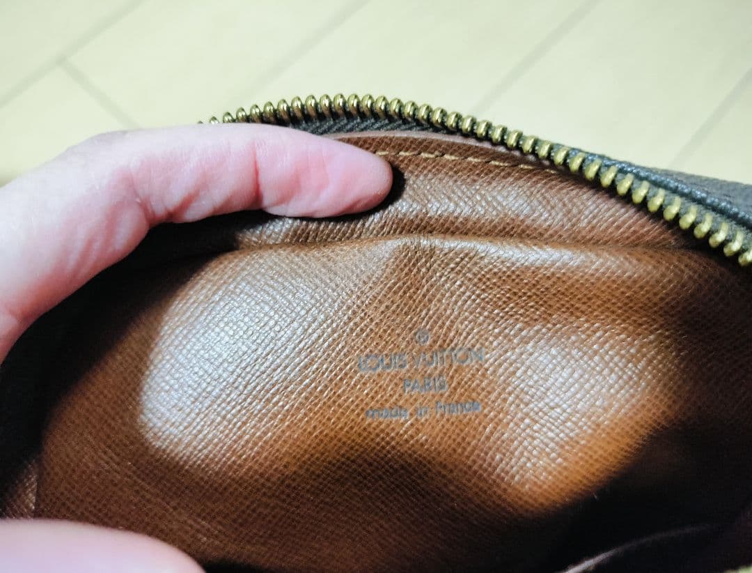 ルイヴィトン　LOUISVUITTON ダヌーブ　ルイ・ヴィトン