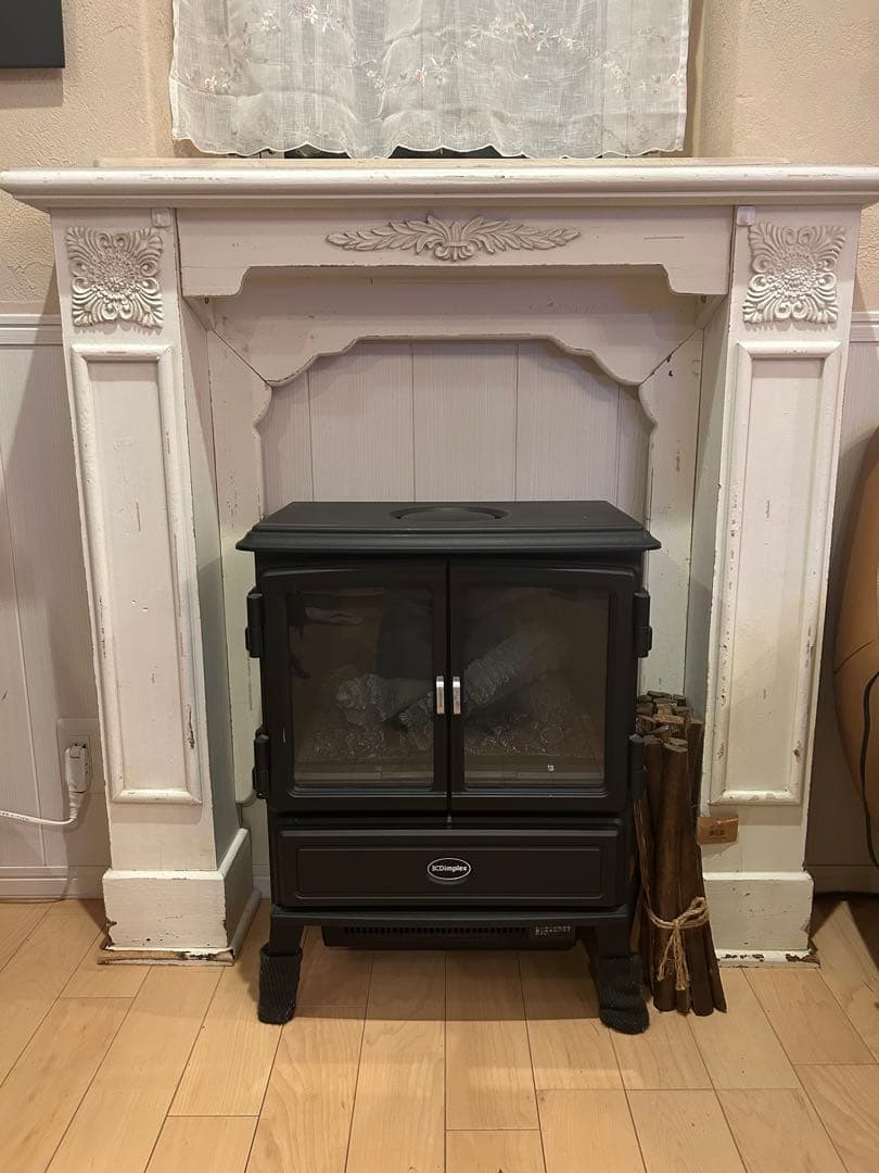 ✨マントルピース　シャビー　アンティーク風　ブロカント　暖炉✨