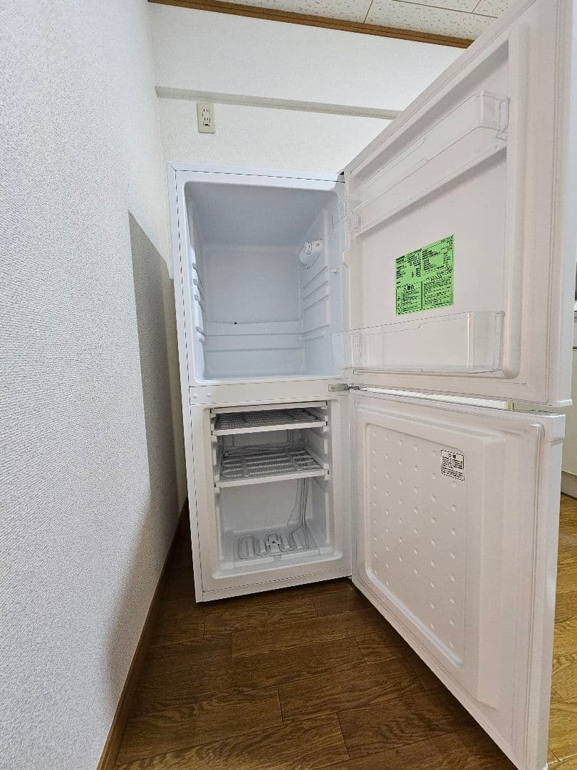 ◆Sumisumi◆ アイリスオーヤマ冷蔵庫 142L