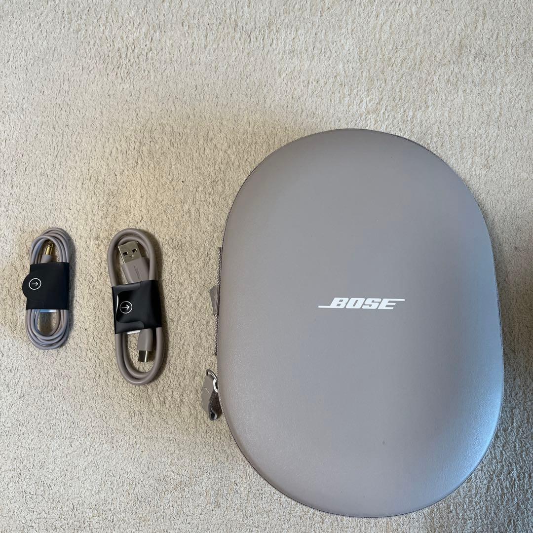 美品 BOSE QuietComfort Ultra ワイヤレスヘッドホン
