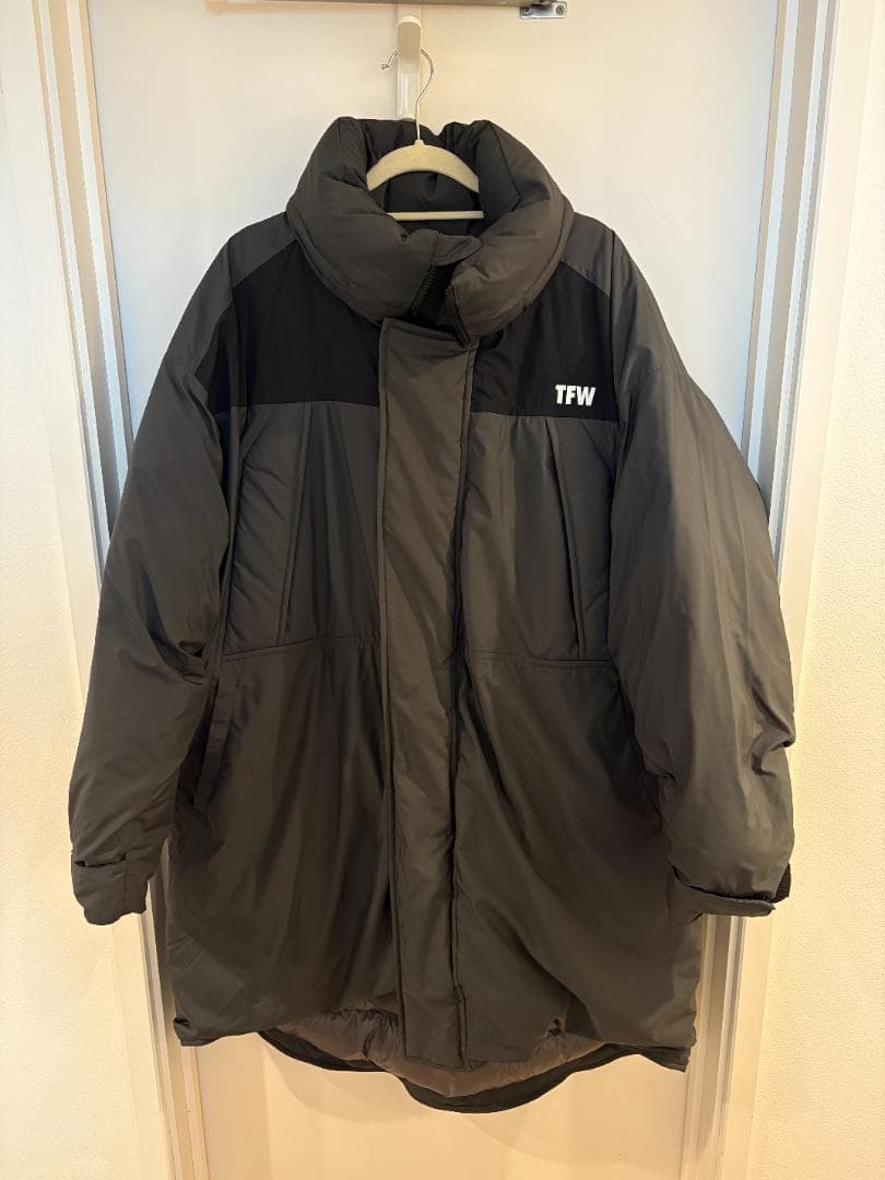 【最終値下げ】TFW49 モンスターパーカー Mサイズ チャコールグレー